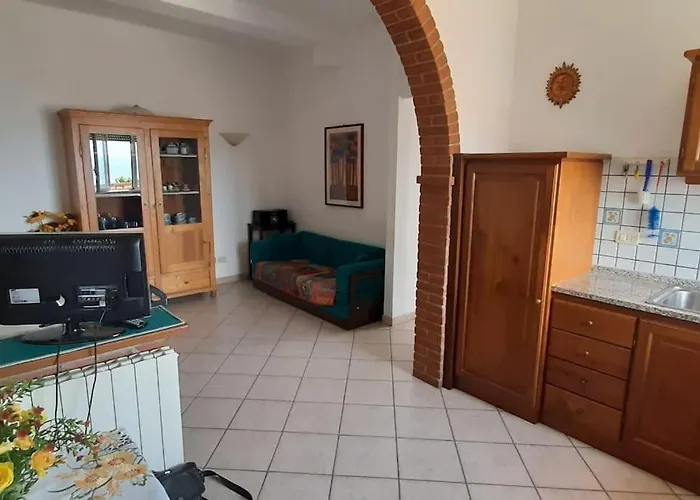 Da Zia Ida. Vista Golfo In Centro. *