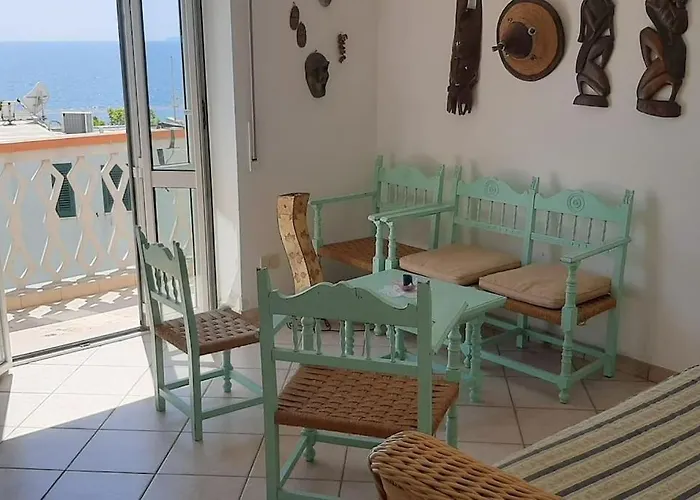 דירה Da Zia Ida. Vista Golfo In Centro. פולוניקה